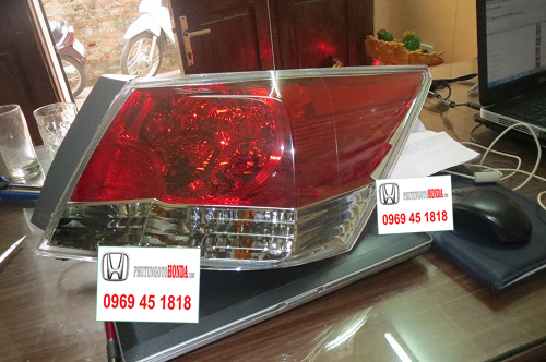 Đèn hậu xe Honda Accord